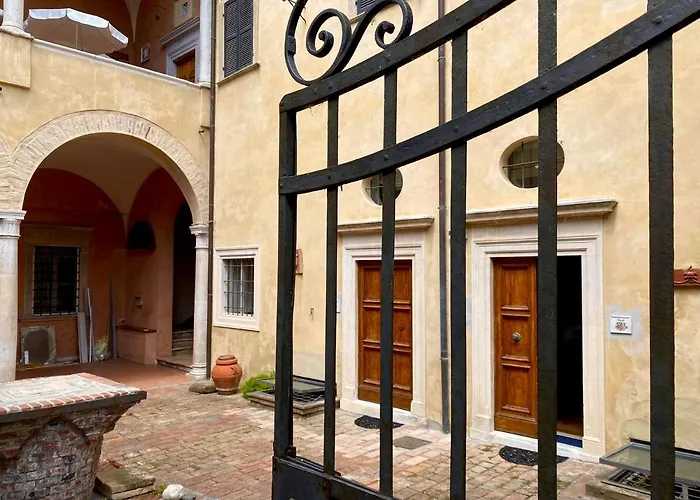 Il Cortile In Centro Apartment Pesaro